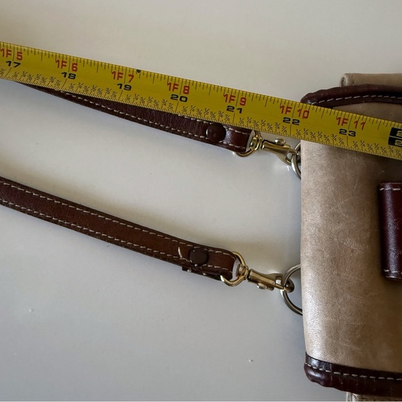 Tignanello Mini Crossbody Leather Purse Bag Handbag Classic Beige Brown - Picture 11 of 11